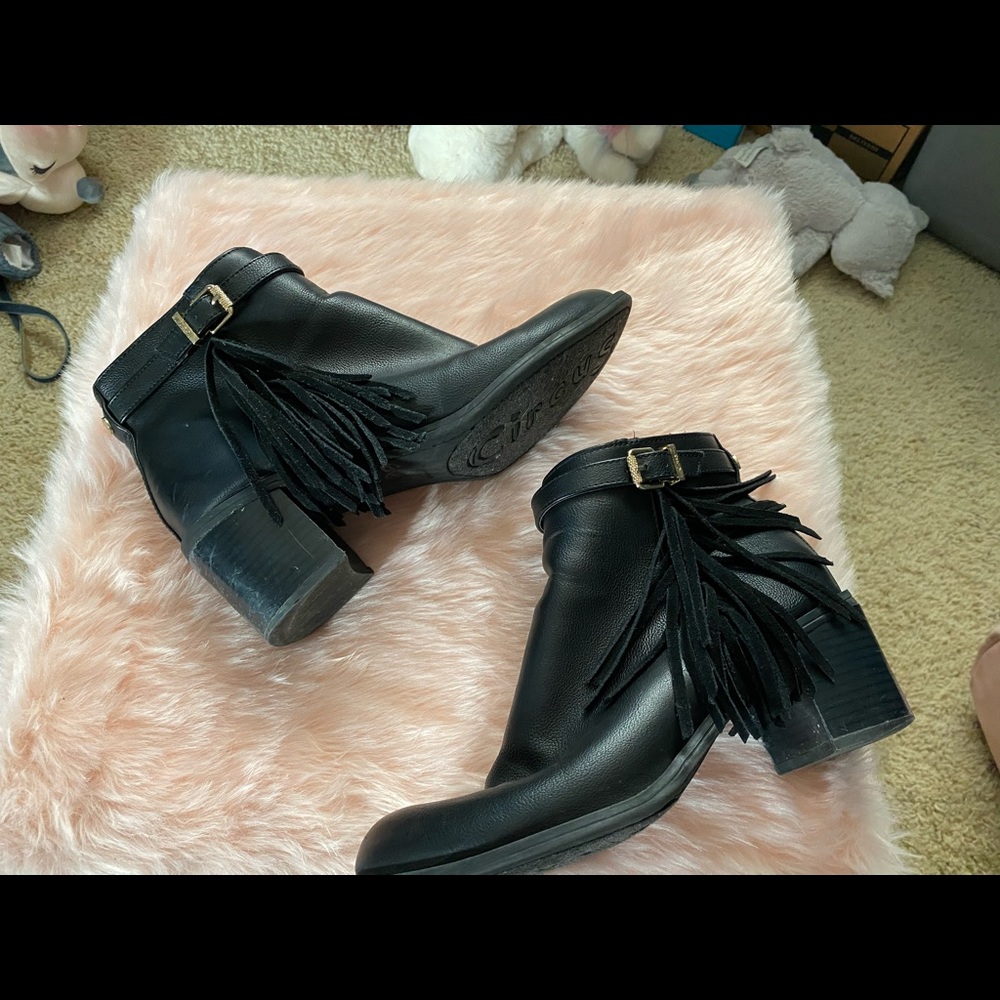 Sam Edelman ankle boots with fringe